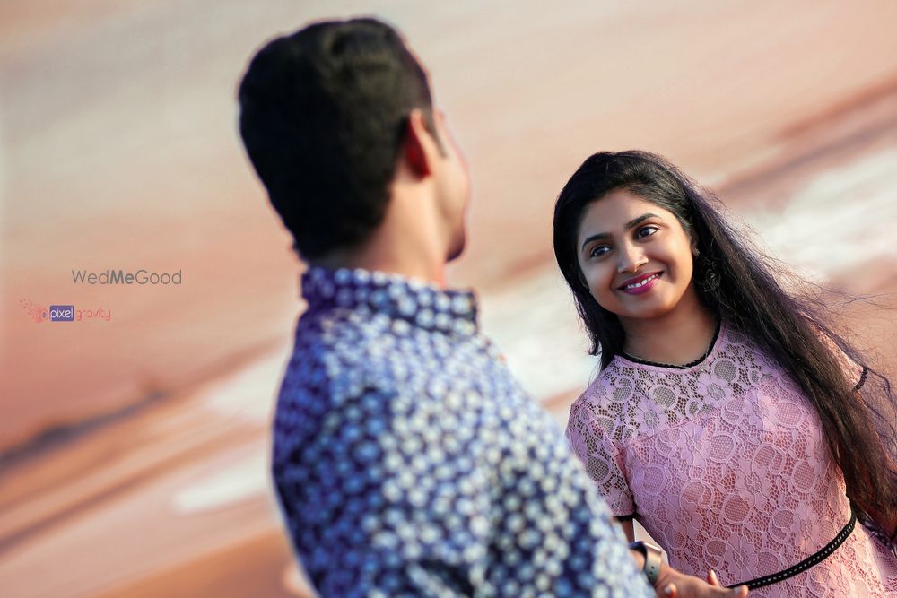 Photo By Pixel Gravity - Pre Wedding Photographers