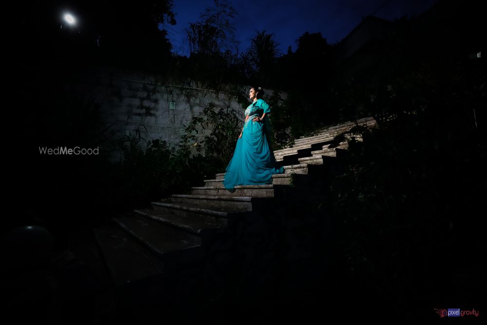 Photo By Pixel Gravity - Pre Wedding Photographers