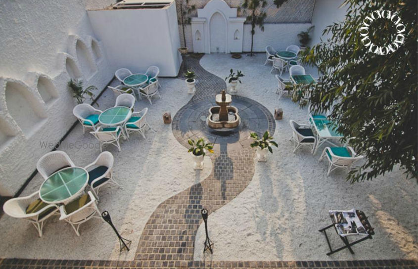 Photo By Virgin Courtyard - Venues