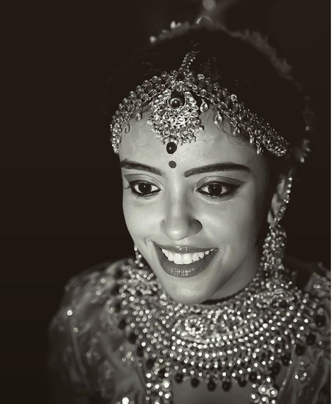 Photo By Aaru Photography - Photographers