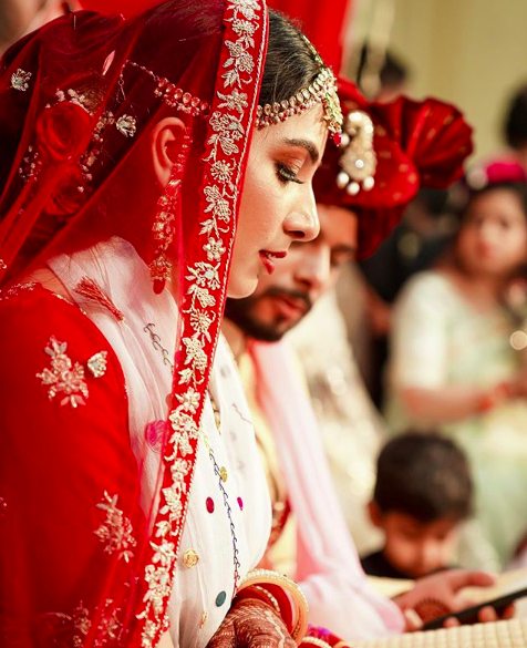 Photo By Aaru Photography - Photographers