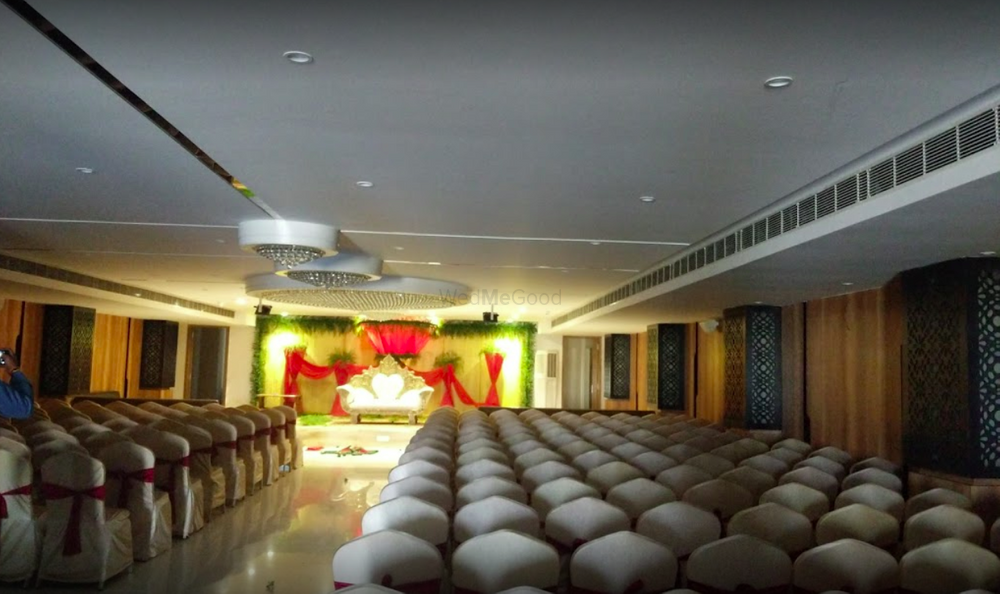 Photo By Hotel Sangeeth Grand - Venues