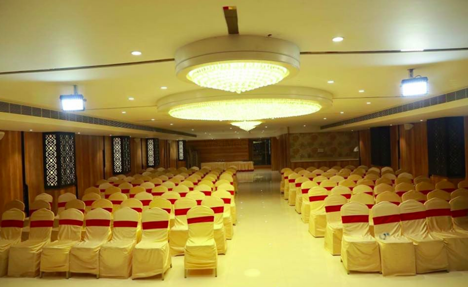 Photo By Hotel Sangeeth Grand - Venues
