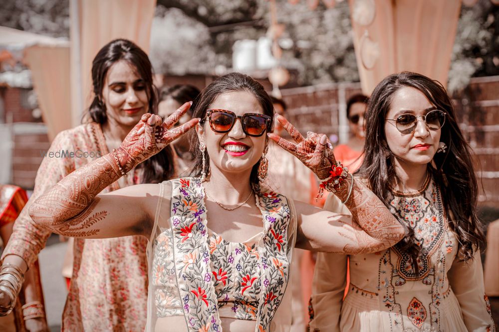 Photo By Wedding Diaries by OMP - Photographers