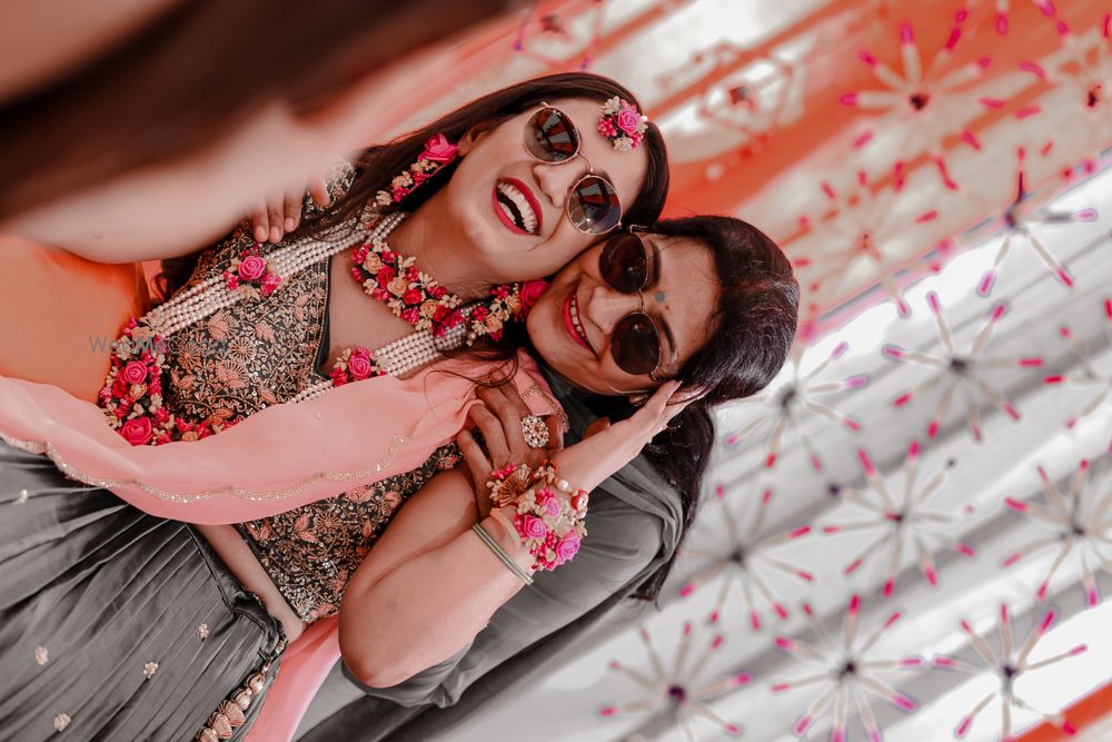 Photo By Wedding Diaries by OMP - Photographers