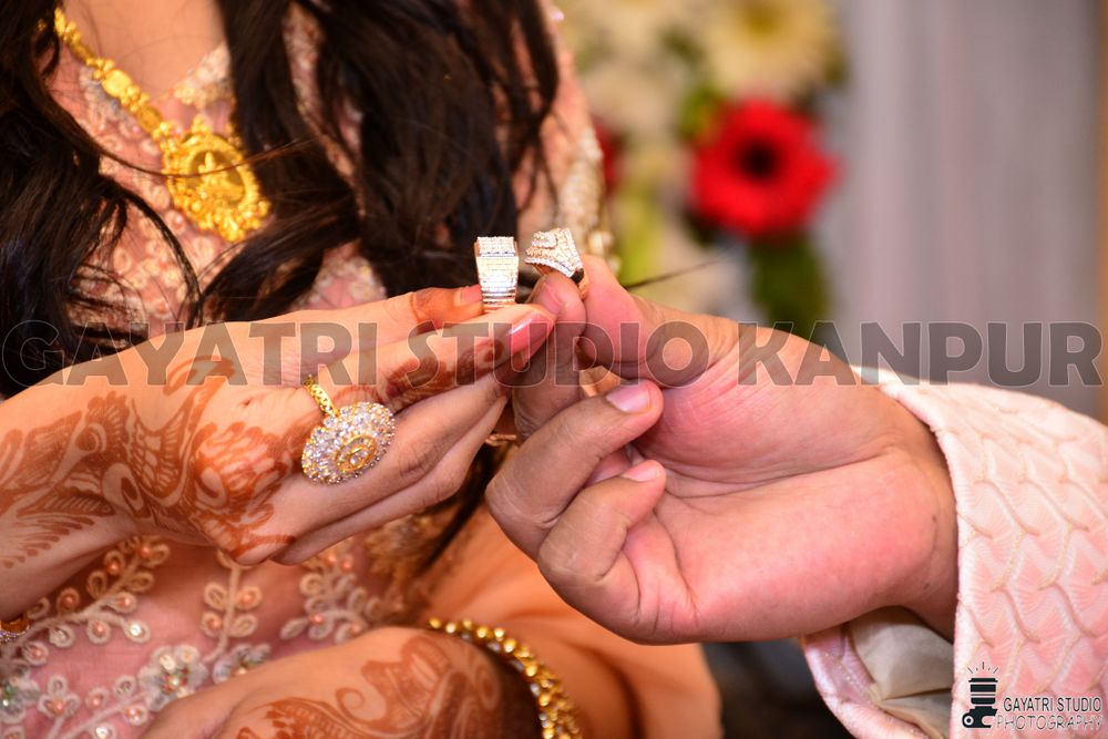 Photo By Gayatri Studio And Wedding Photographer - Photographers