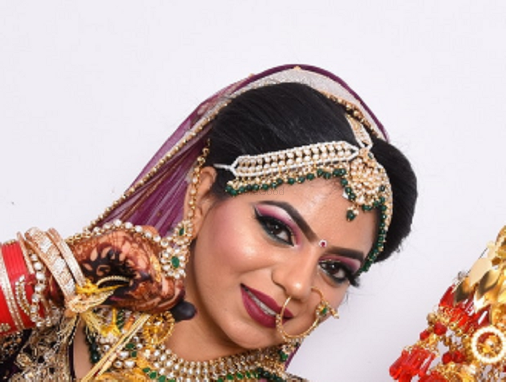 Photo By Manasi's Beauty Clinic SPA & Salon - Bridal Makeup