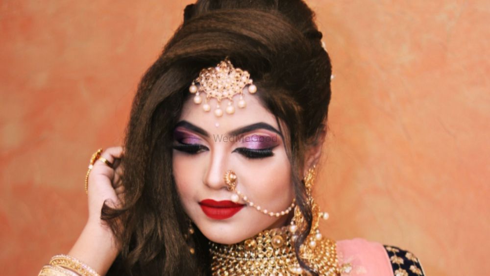 Makeup by Shreshtha Gupta