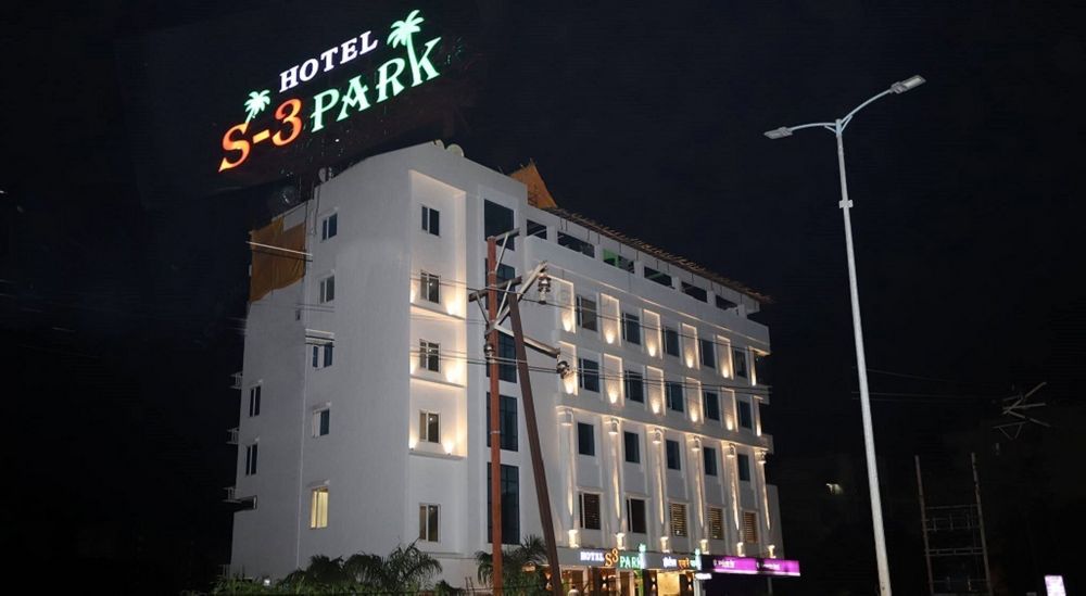 Hotel S3 Park