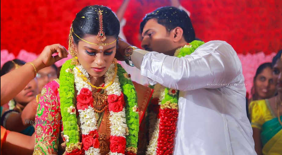 Photo By Black Light Fotographz - Photographers