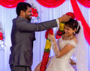 Photo By Cine Digitals Photography - Photographers