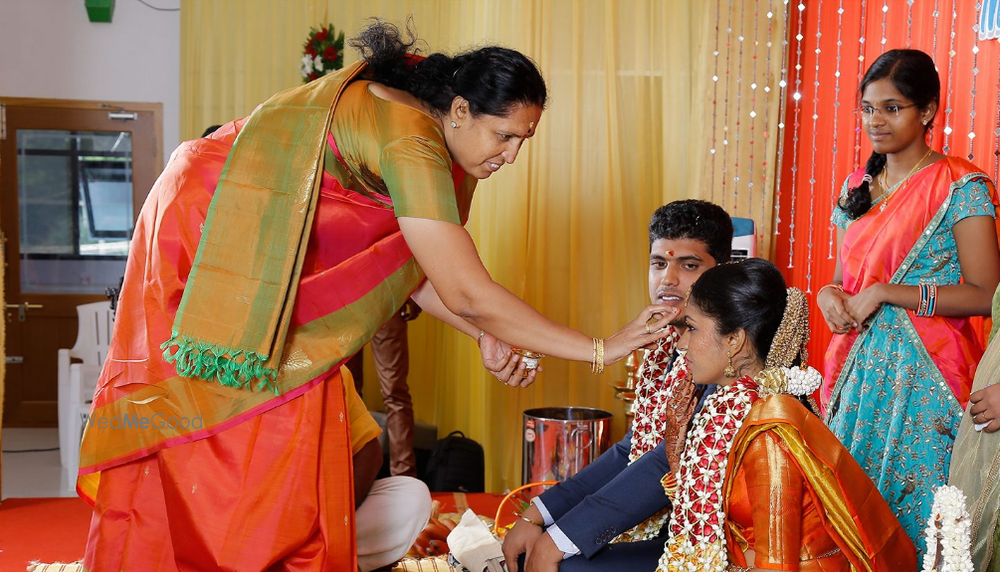 Photo By Studio 51 - Photographers