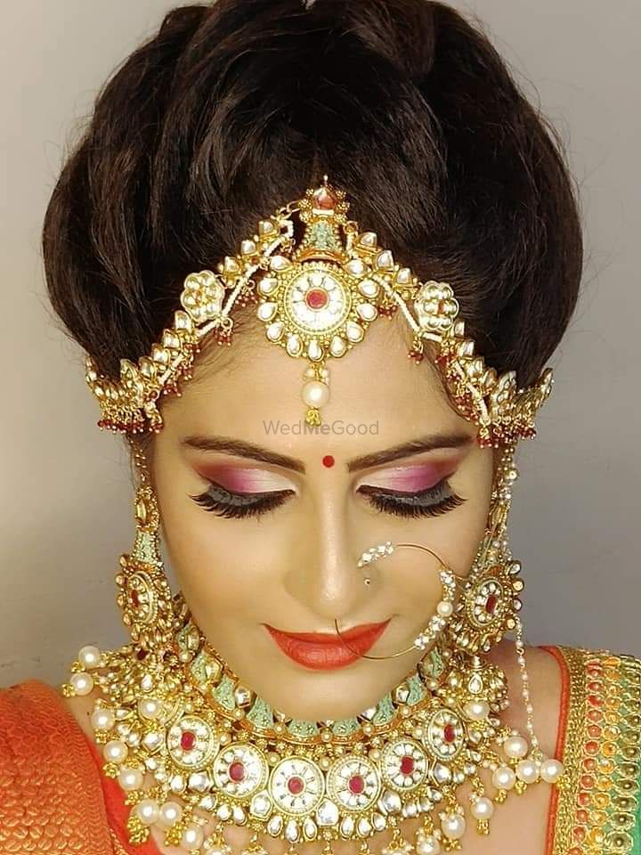 Photo By Diksha Makeovers - Bridal Makeup