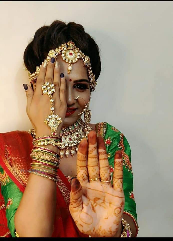 Photo By Diksha Makeovers - Bridal Makeup