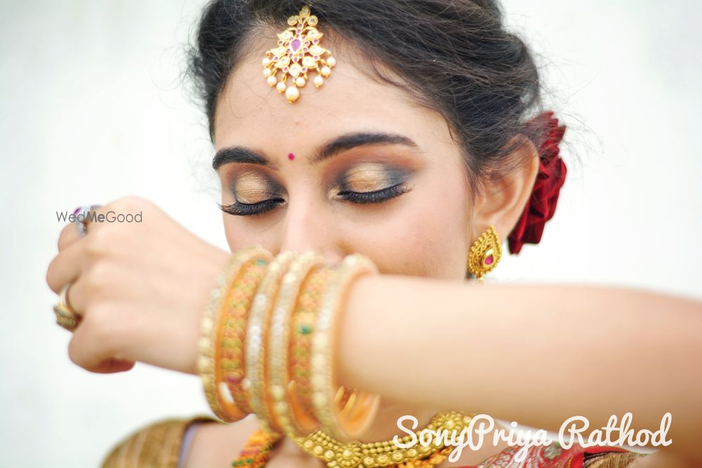 Photo By Makeover by Sonypriya Rathod - Bridal Makeup