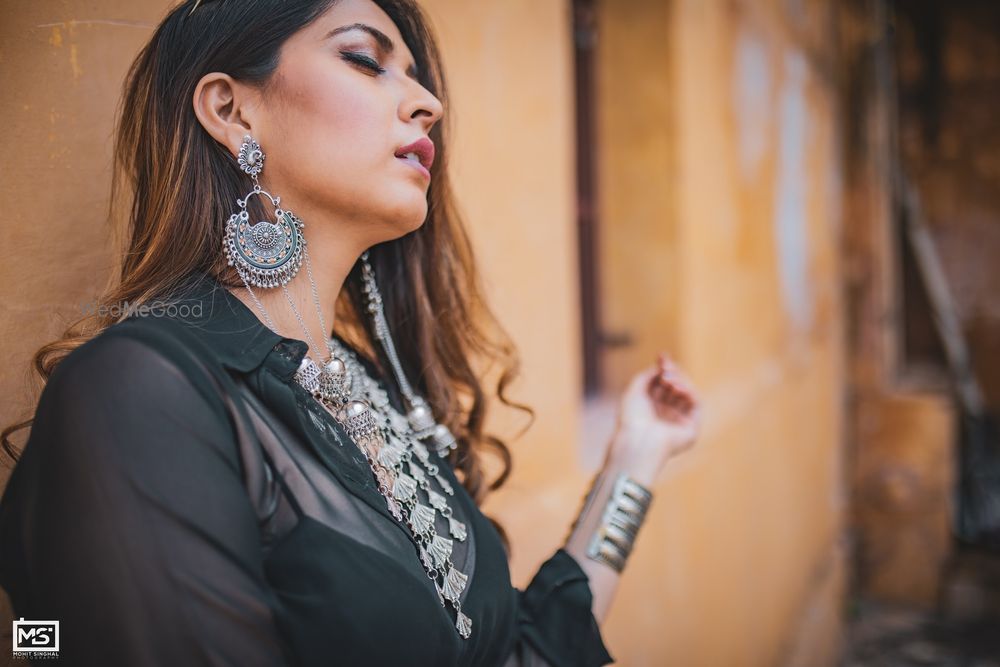 Photo By Makeovers by Priyal - Bridal Makeup