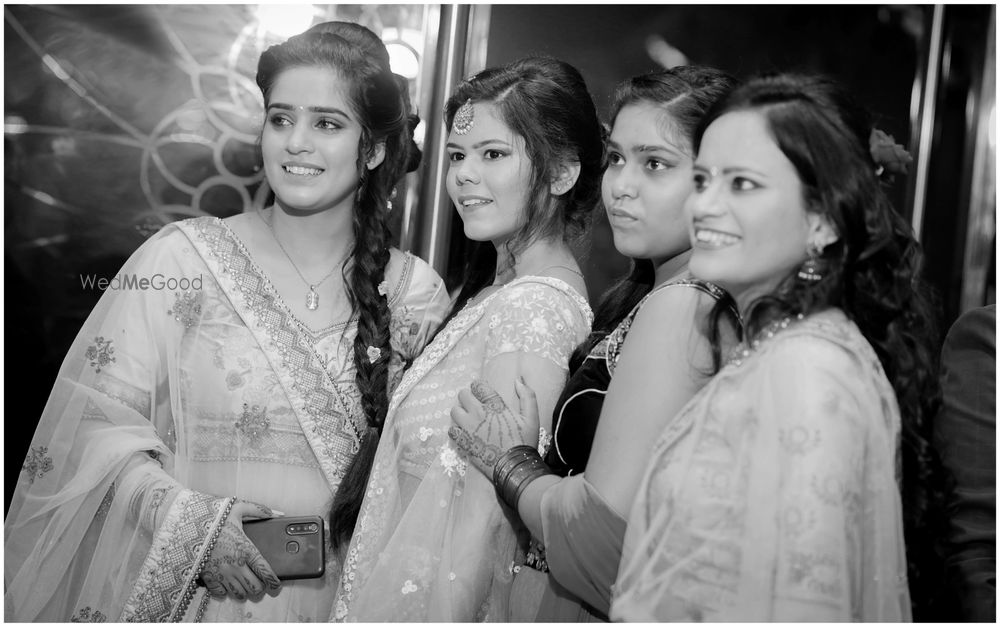 Photo By Marbles Production House - Photographers