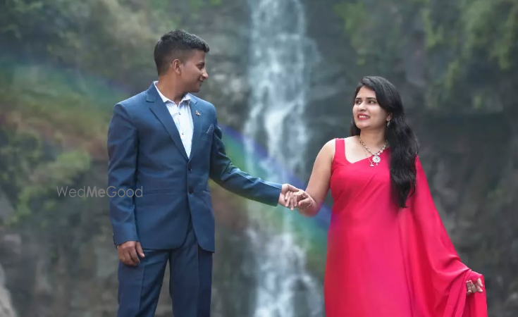 Love Frames Wedding - Pre Wedding