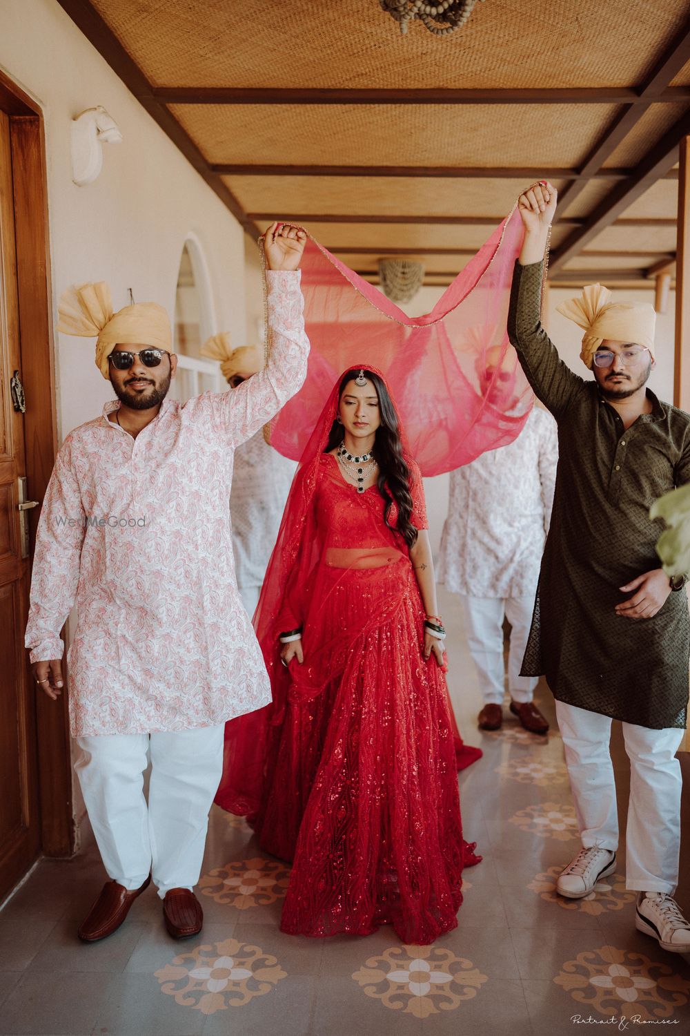 Photo By Portrait & Promises - Photographers