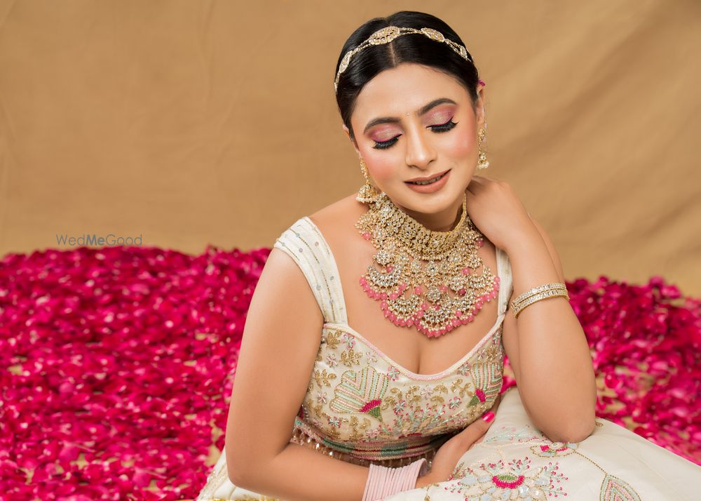 Photo By Riya Mishra Makeup Studio & Academy - Bridal Makeup