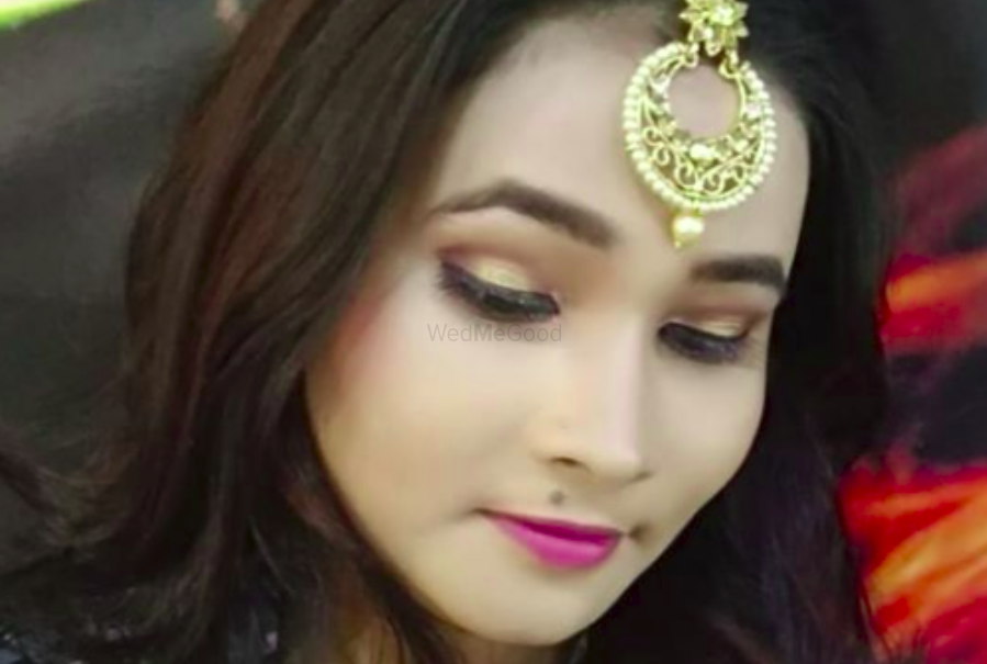 Makeup Artist Akansha