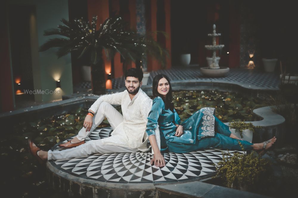 Photo By ADITYA PRODUCTIONS - Photographers