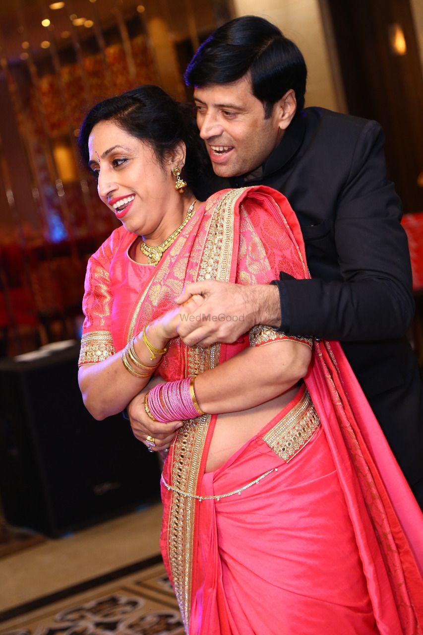 Photo By Wedding Choreographer & Anchor Neha Vij - Sangeet Choreographer
