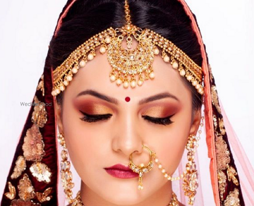 Photo By Roopsi Taneja - Bridal Makeup