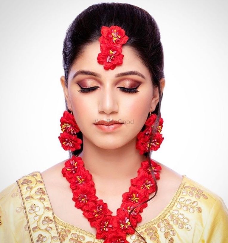 Photo By Roopsi Taneja - Bridal Makeup