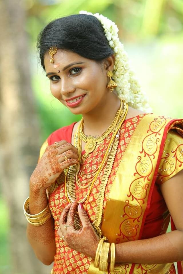 Photo By Sherly's Beauty Parlour - Bridal Makeup