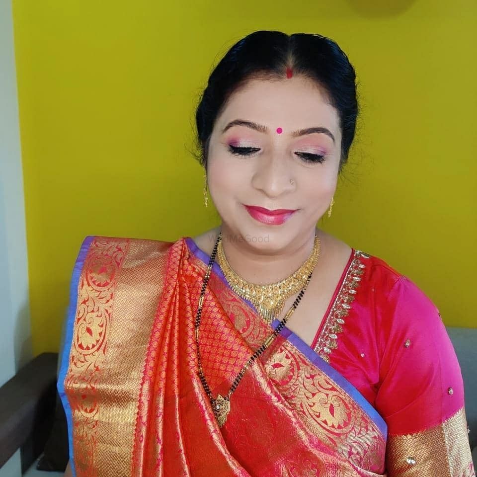 Photo By MUA Aarti Ghumra - Bridal Makeup