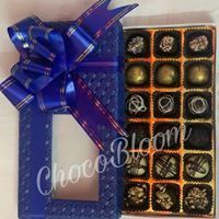 Photo By Choco Bloom - Favors
