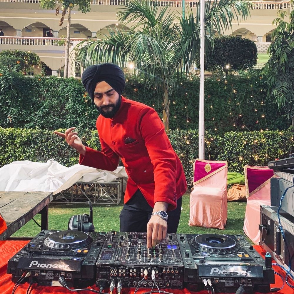 Photo By Dj Sukhbir - DJs