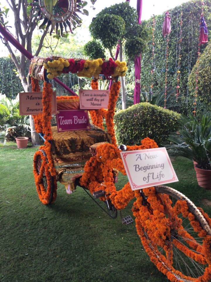 Photo of rickshaw prop for mehendi