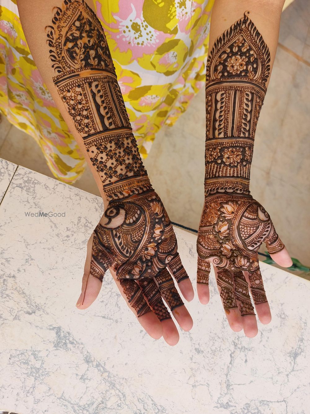 Photo By Design and Makeovers - Mehendi Artist