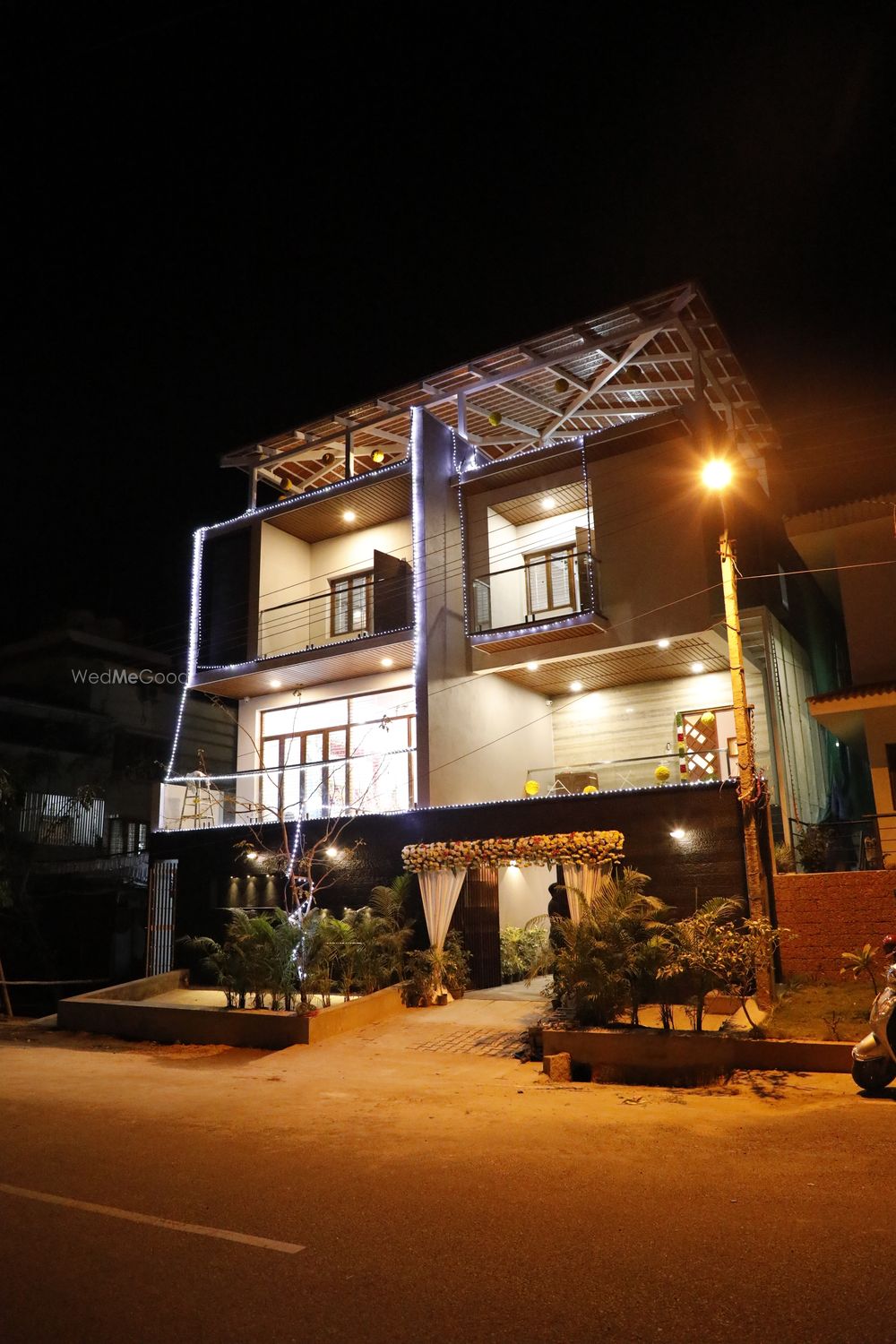 Photo By Deebash - Decorators