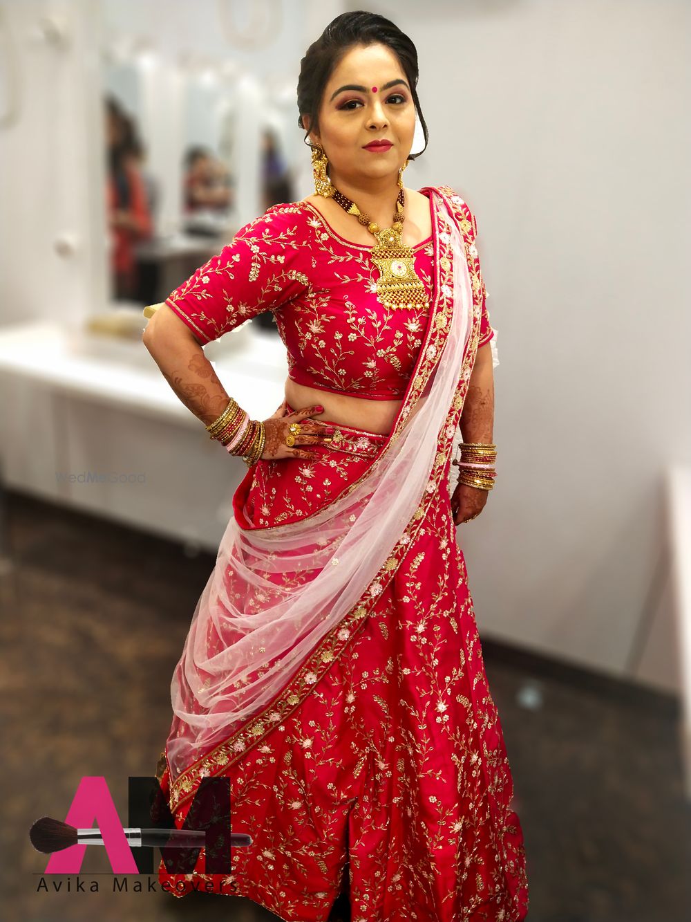 Photo By Avika Makeovers - Bridal Makeup