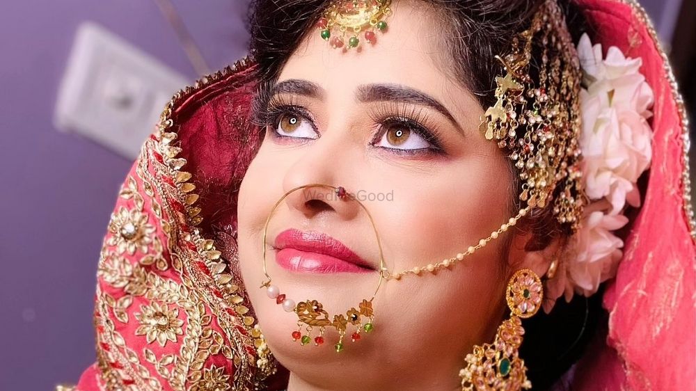 Sana Khushal Makeup Artist