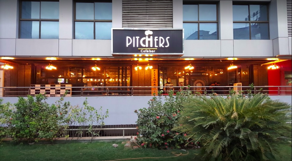 Pitchers Cafebar