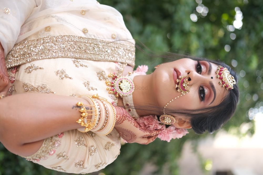 Photo By Makeup by Krishna Shah - Bridal Makeup