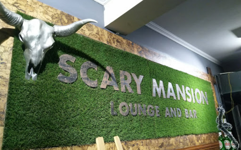 Scary Mansion Lounge & Bar