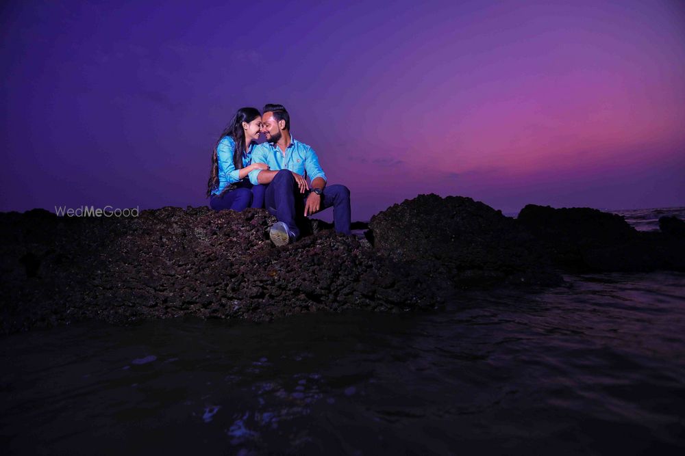 Photo From Pre-wedding (krupesh + pranaya) - By RudhNav Photography