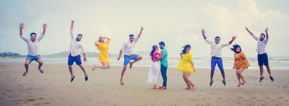 Photo of Beach pre wedding shoot with friends