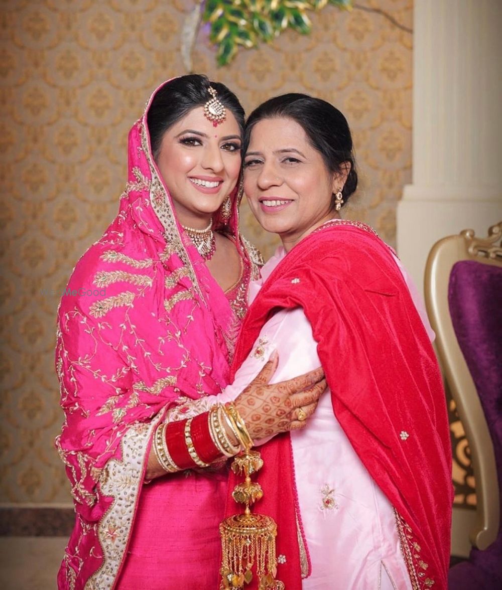 Photo From Traditional Bride Preet - By Makeup by Mannat Gill