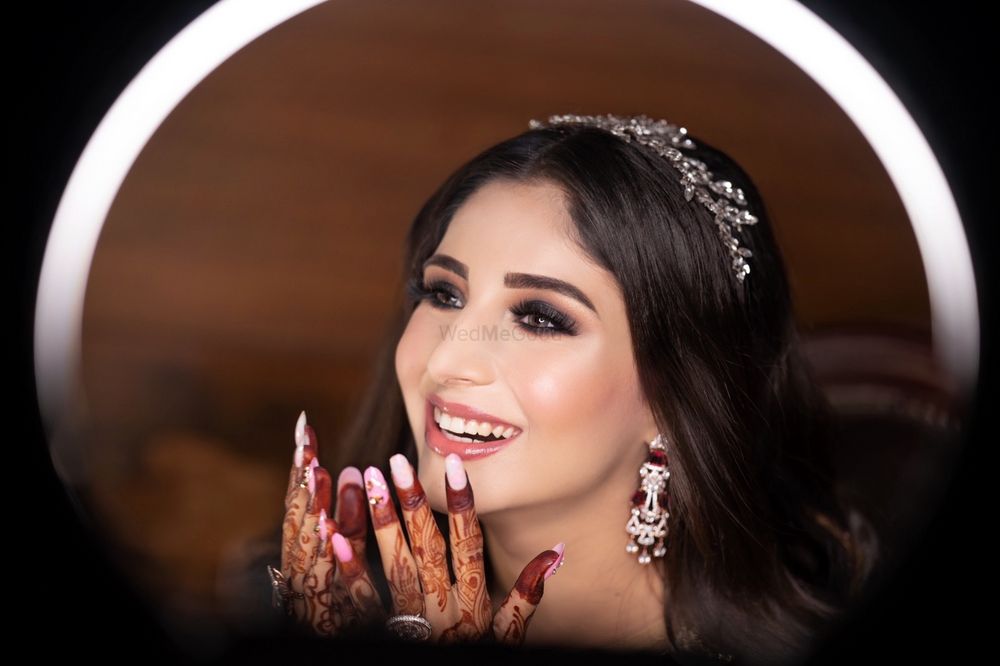 Photo From bride Sonal - By Estasbella Makeovers 