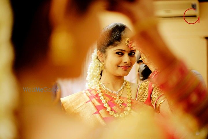 Photo From Candid Wedding Photohraphs - By Giri Stills