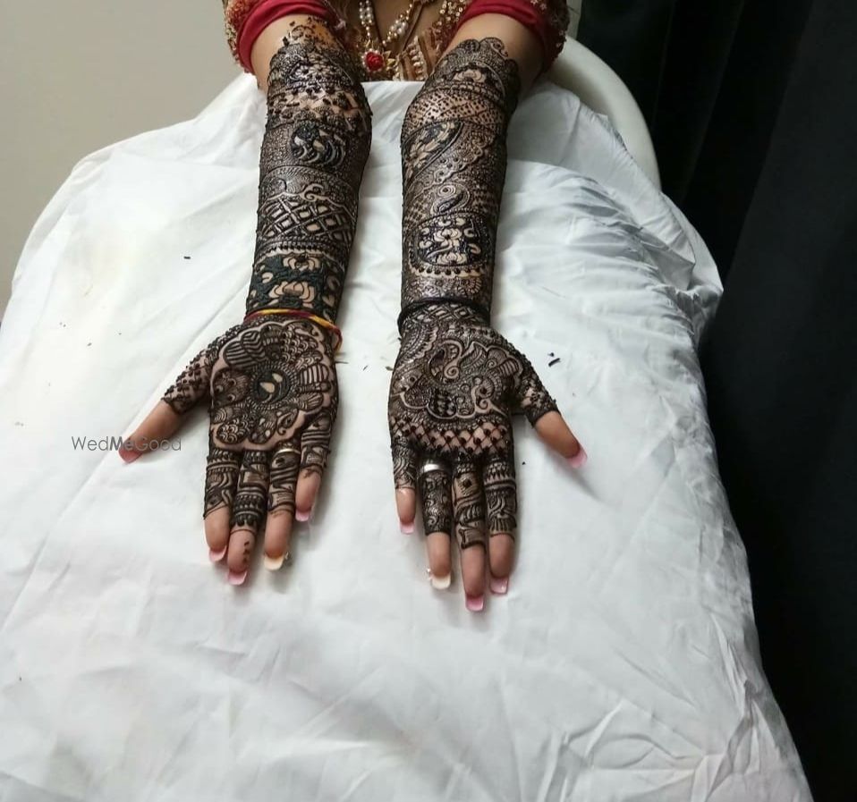 Photo From bridal mehndi - By Arj Makeover