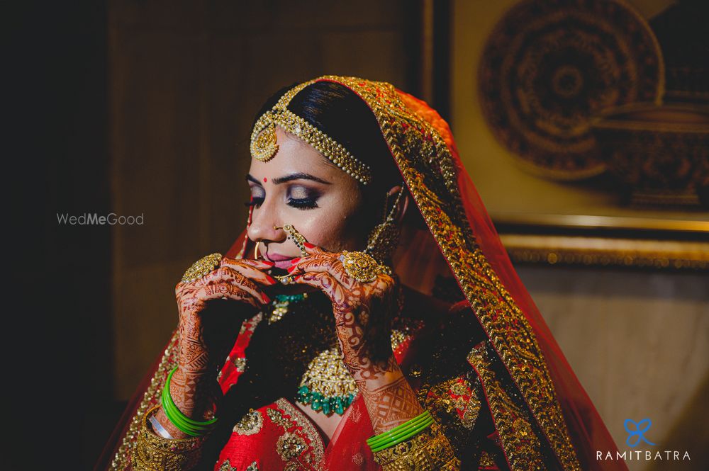 Photo From A true Sabyasachi bride-Smriti Gupta - By Priyanka Gogia Makeup