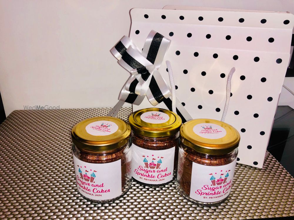 Photo From Cupcakes, Cake jars  - By Sugar & Sprinkle Cakes