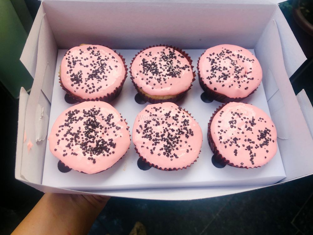 Photo From Cupcakes, Cake jars  - By Sugar & Sprinkle Cakes